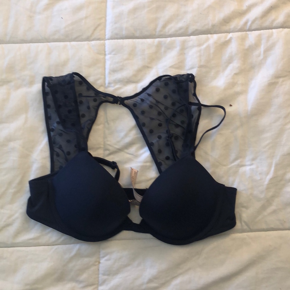 💕 2 for 15💕Victoria’s Secret bra!